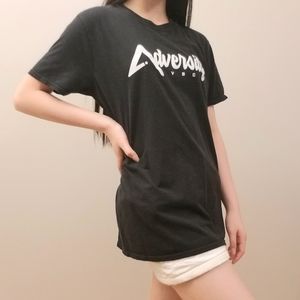 Black Graphic Round-Neck Short Sleeve Top